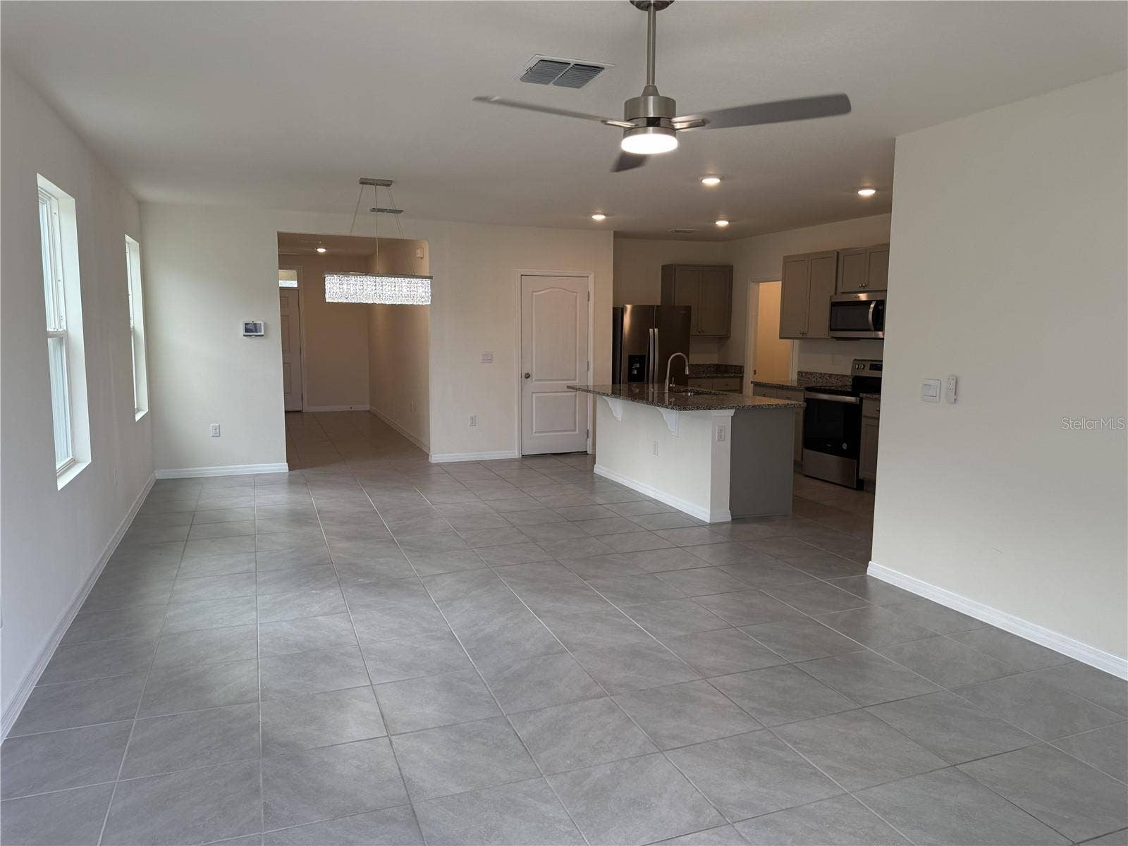 1071 CASCADE DRIVE, Davenport, FL 33837 1071 CASCADE DRIVE, Davenport, FL 33837