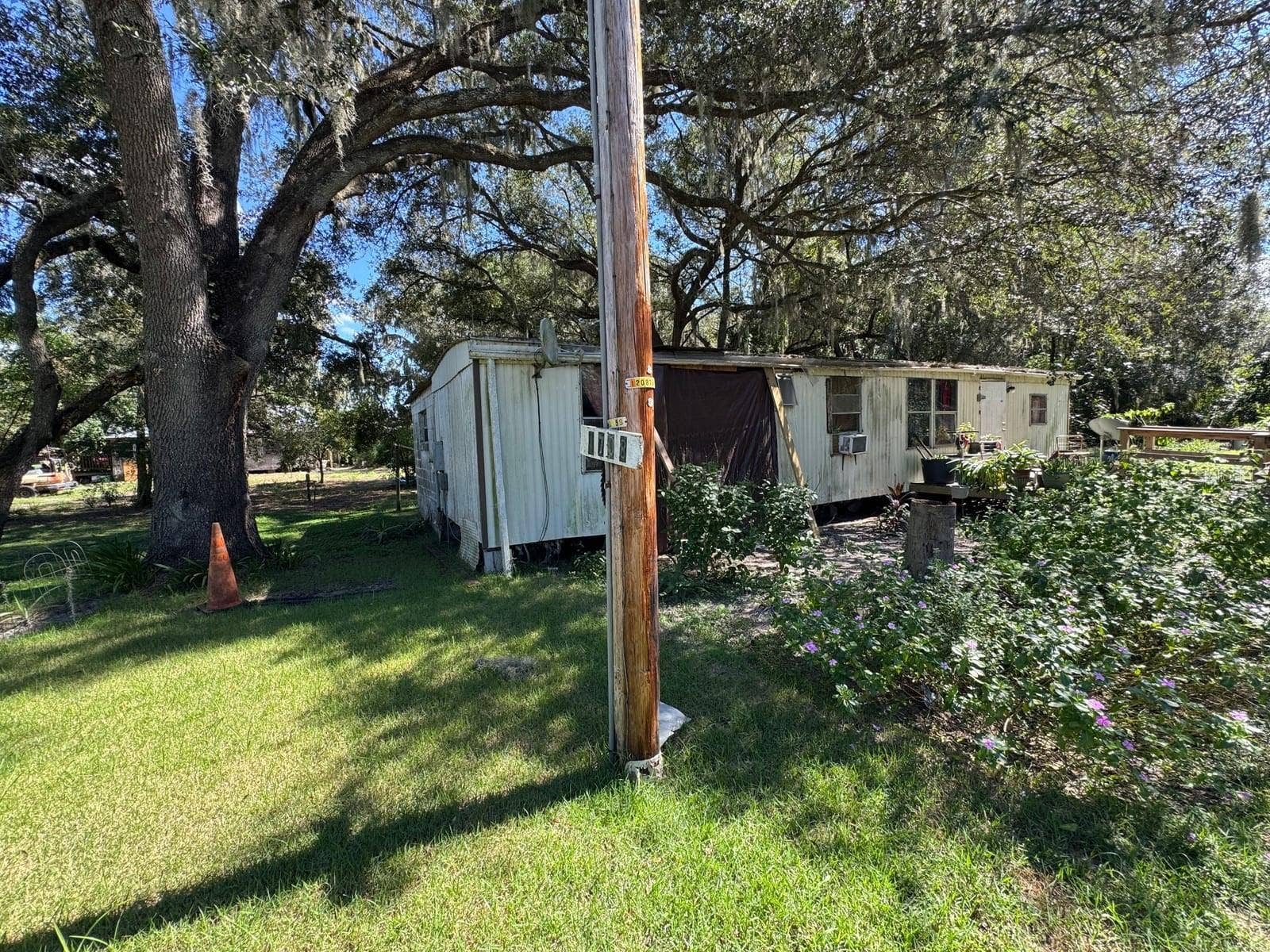 1708 JONES DRIVE, Leesburg, FL 34748