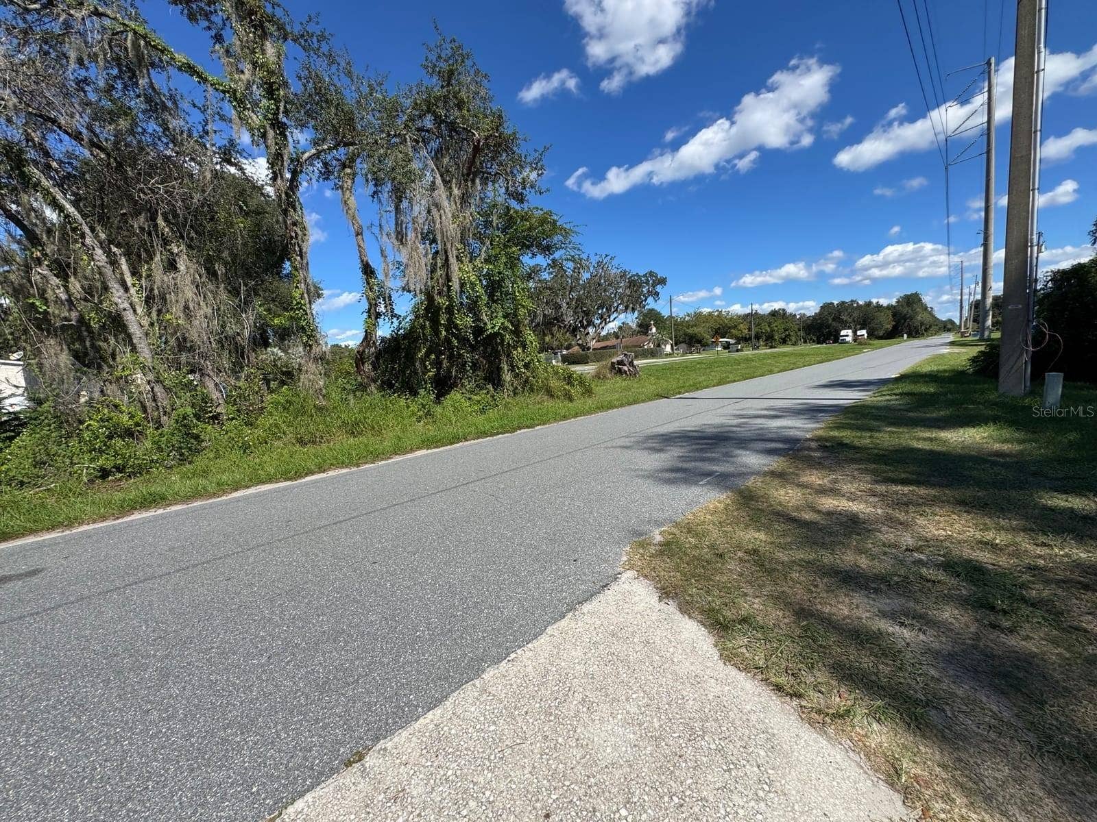 1708 JONES DRIVE, Leesburg, FL 34748