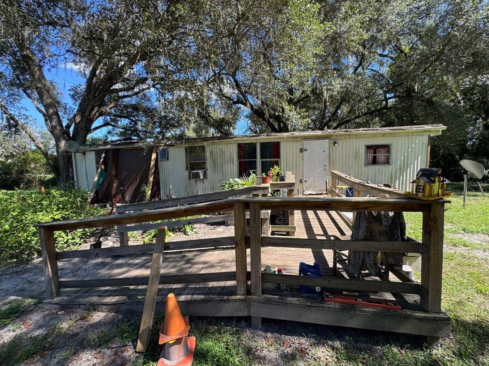 1708 JONES DRIVE, Leesburg, FL 34748
