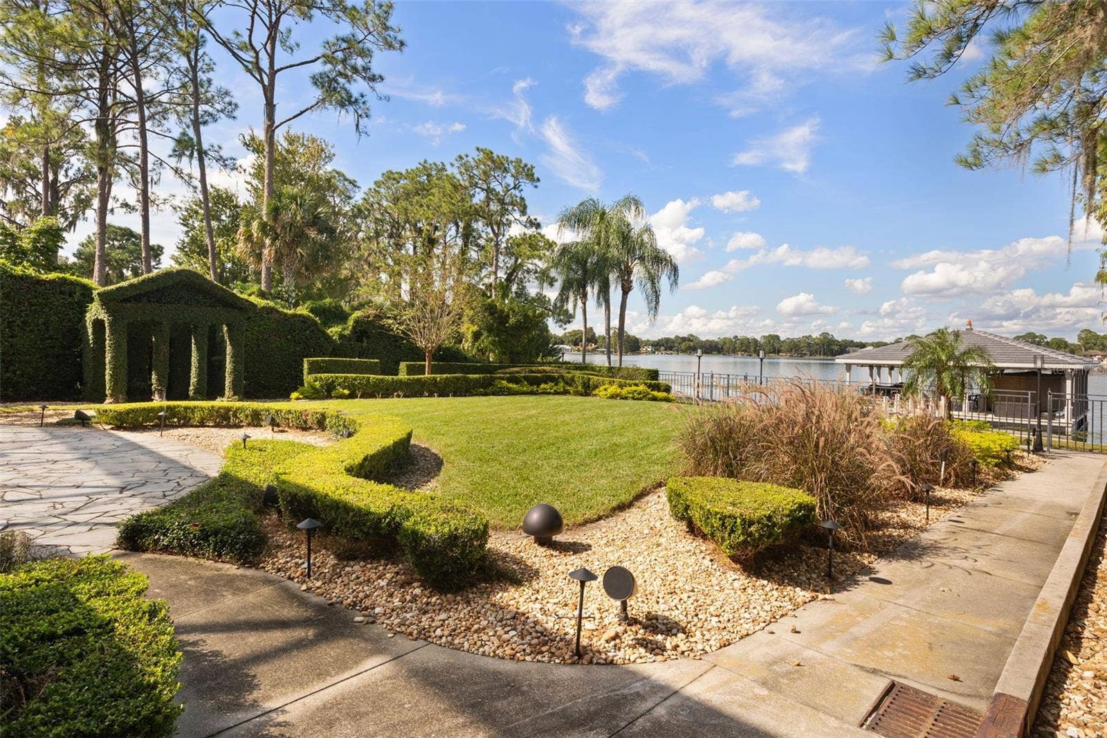 6091 LINNEAL BEACH DRIVE, Apopka, FL 32703 6091 LINNEAL BEACH DRIVE, Apopka, FL 32703