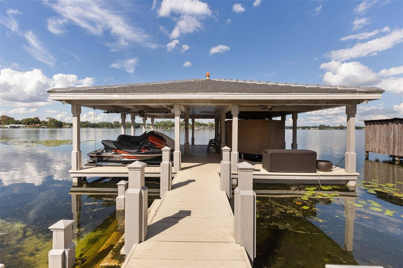 6091 LINNEAL BEACH DRIVE, Apopka, FL 32703 6091 LINNEAL BEACH DRIVE, Apopka, FL 32703