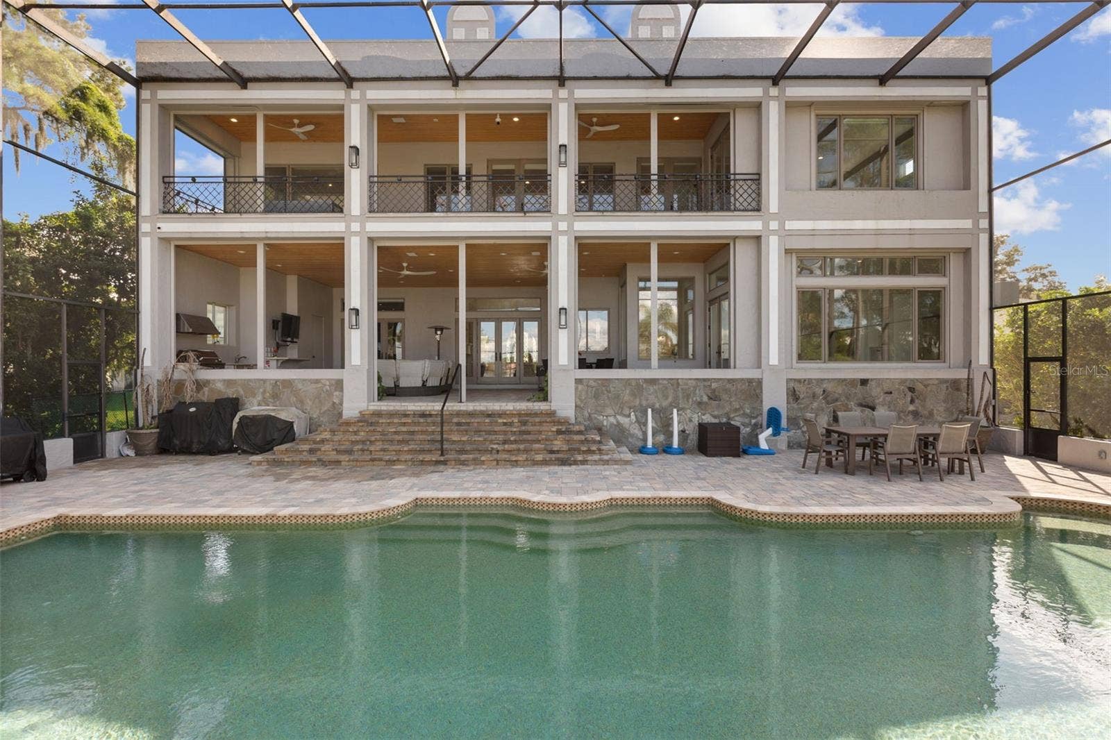 6091 LINNEAL BEACH DRIVE, Apopka, FL 32703 6091 LINNEAL BEACH DRIVE, Apopka, FL 32703