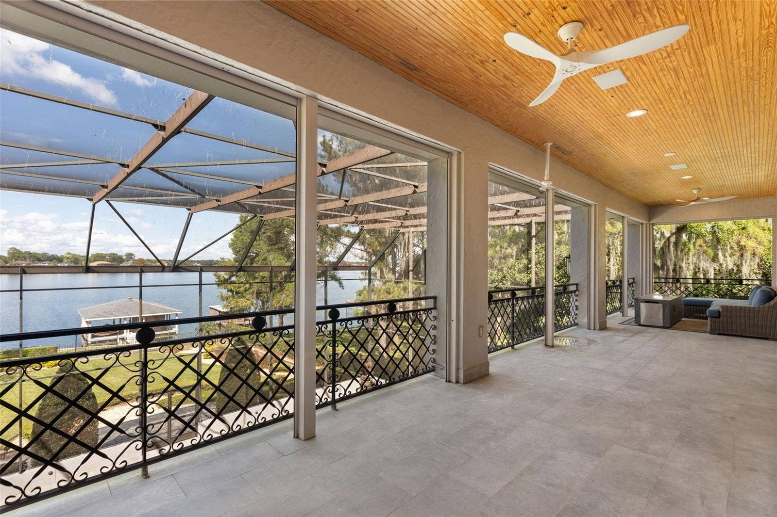 6091 LINNEAL BEACH DRIVE, Apopka, FL 32703 6091 LINNEAL BEACH DRIVE, Apopka, FL 32703