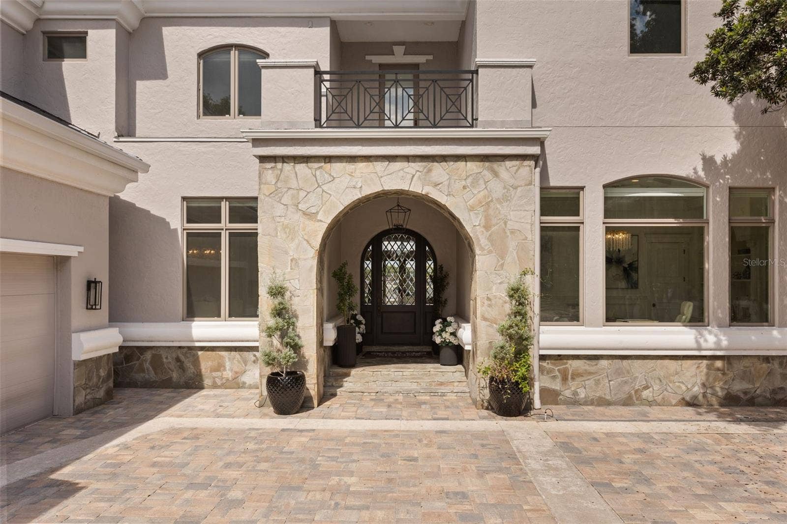 6091 LINNEAL BEACH DRIVE, Apopka, FL 32703 6091 LINNEAL BEACH DRIVE, Apopka, FL 32703