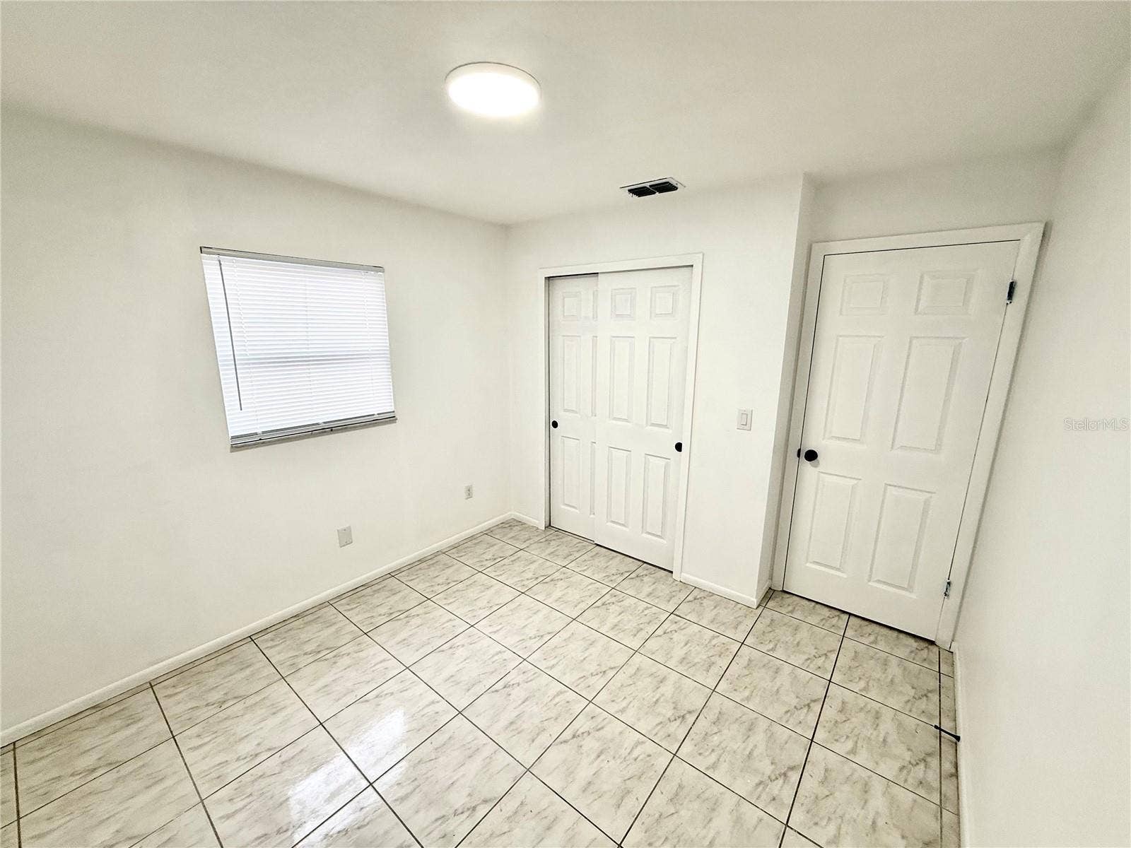432 N JOHN STREET, Orlando, FL 32835