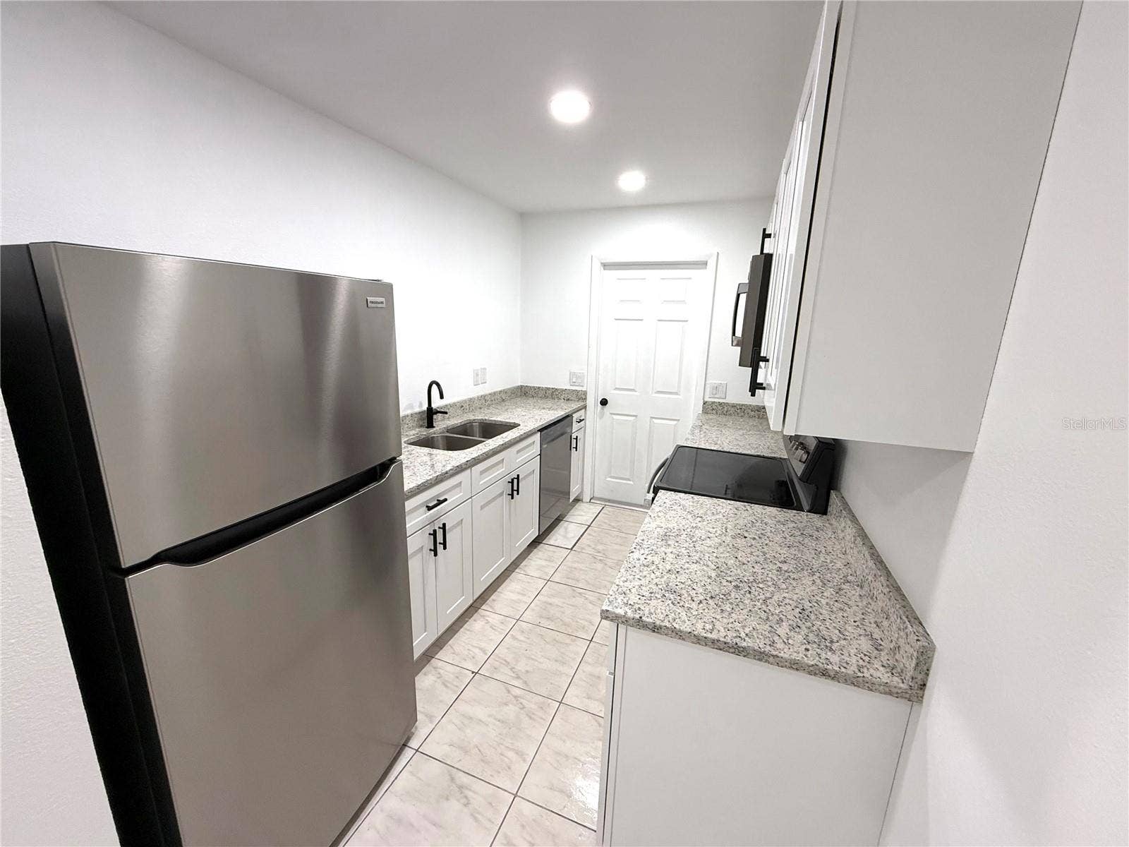 432 N JOHN STREET, Orlando, FL 32835