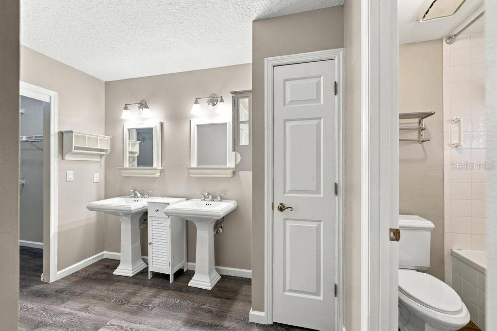 225 HERON BAY CIRCLE, Lake Mary, FL 32746