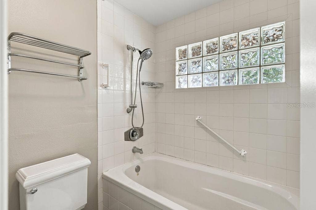 225 HERON BAY CIRCLE, Lake Mary, FL 32746