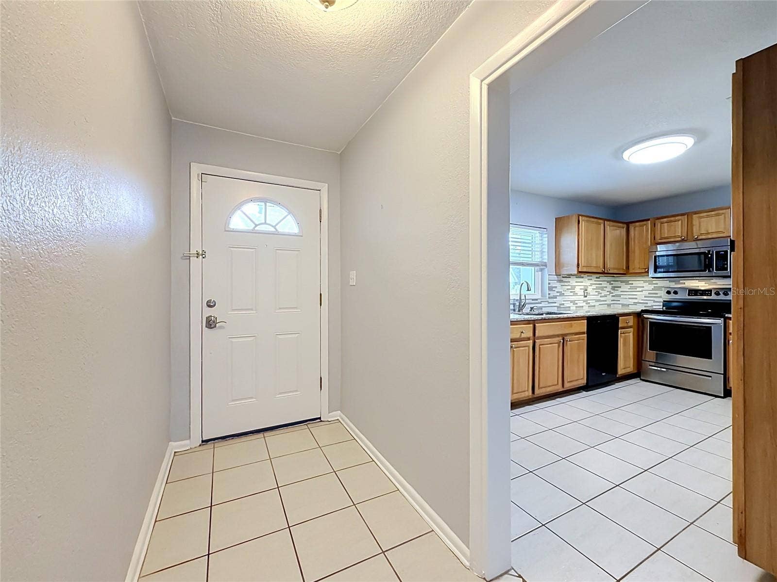 8424 POCASSET PLACE, Orlando, FL 32827 8424 POCASSET PLACE, Orlando, FL 32827