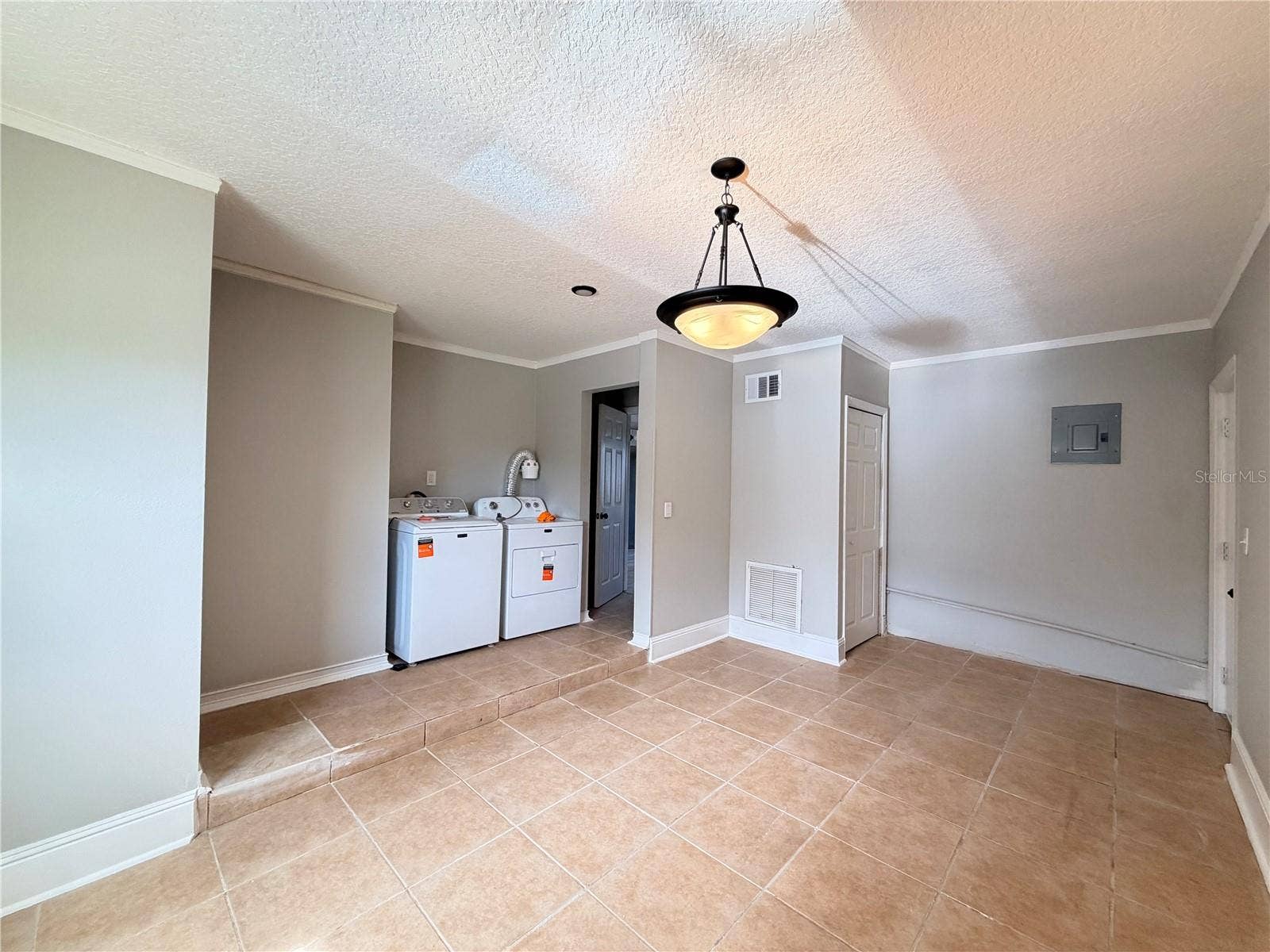 3997 QUEEN ANNE DRIVE, Orlando, FL 32839