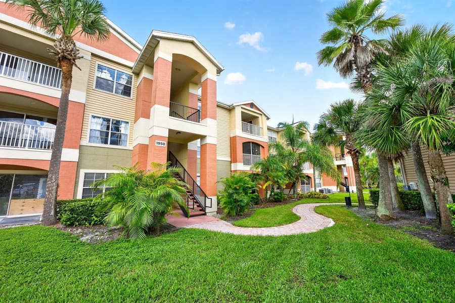 Property photo for 1950 SUMMER CLUB DRIVE, #310, Oviedo, FL