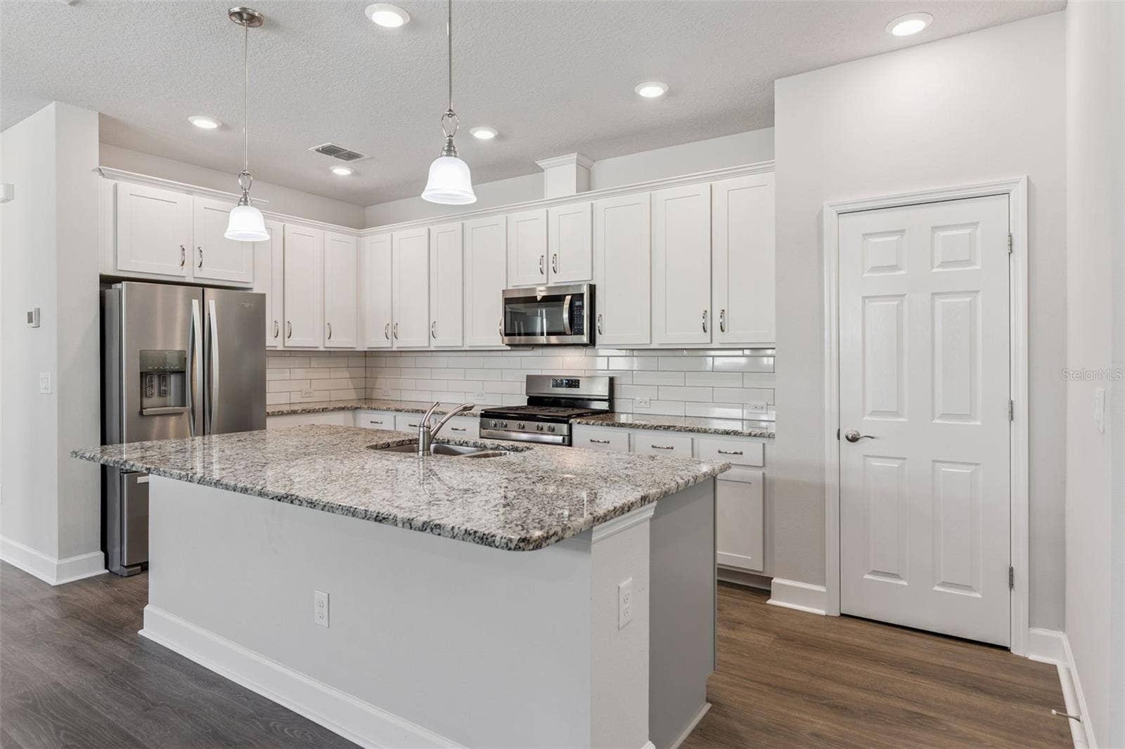 6103 PLOVER MEADOW STREET, Lithia, FL 33547