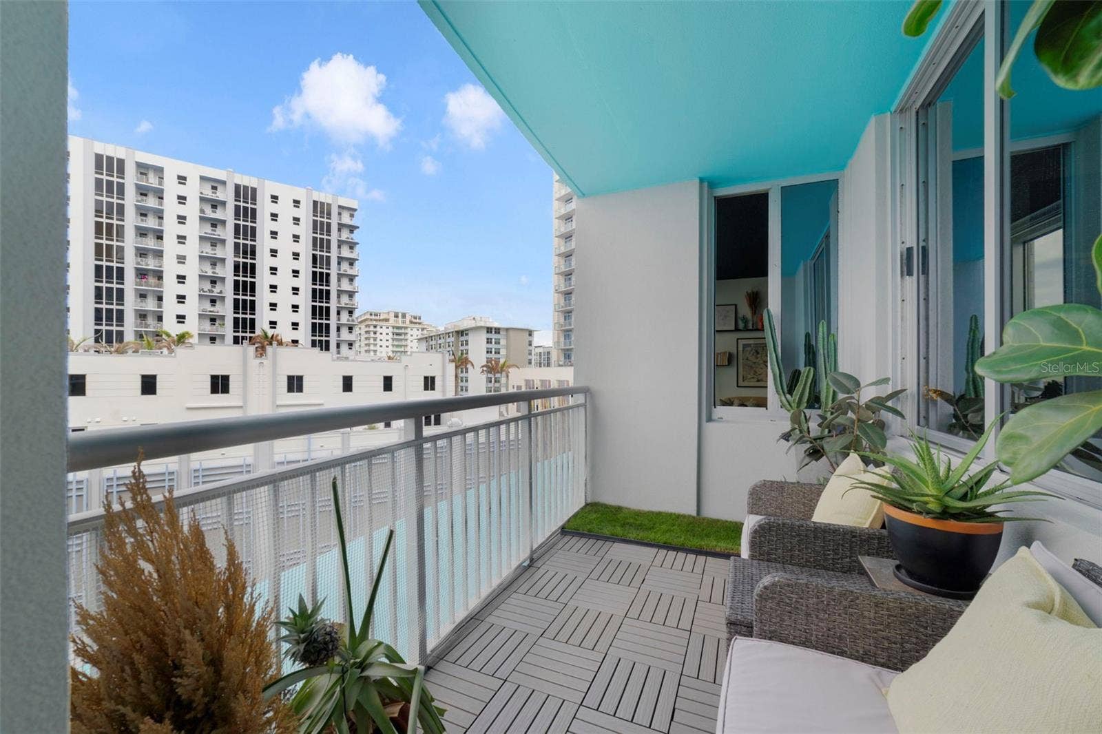 322 E CENTRAL BOULEVARD, #811, Orlando, FL 32801 Balcony Image 1