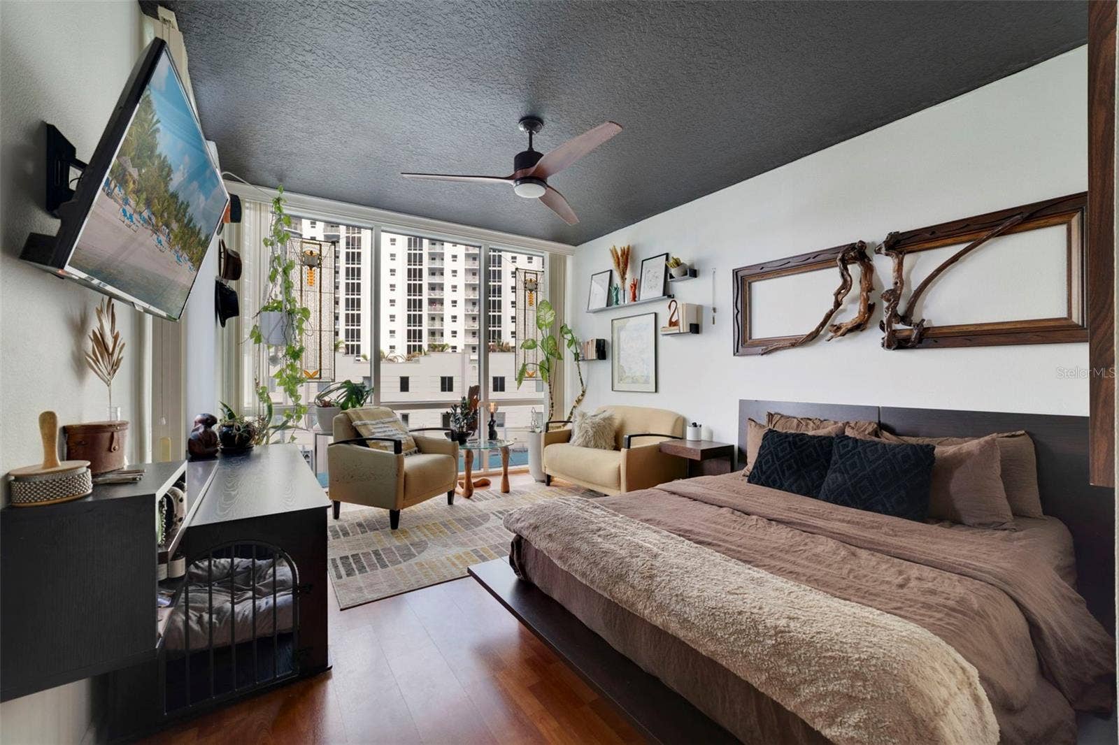 322 E CENTRAL BOULEVARD, #811, Orlando, FL 32801 Primary Bedroom - Image 1