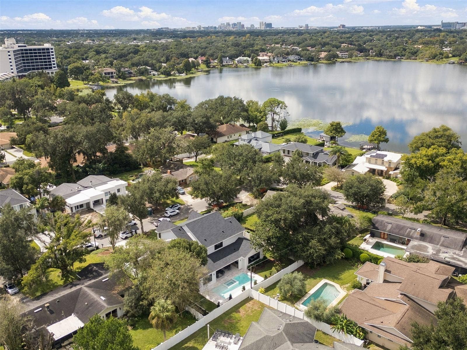 1825 WHITEHALL DRIVE, Winter Park, FL 32789
