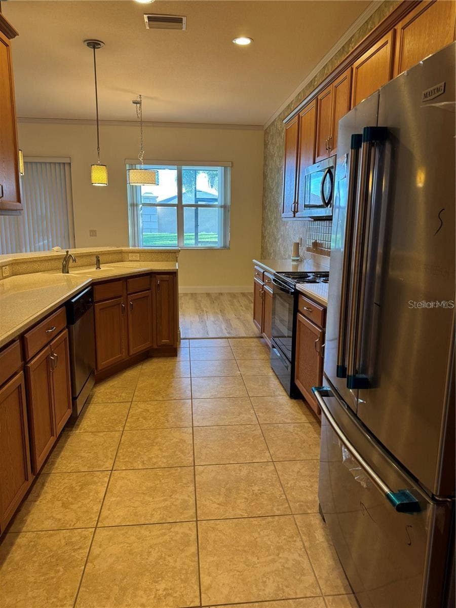 2470 SALZBURG LOOP, Winter Haven, FL 33884