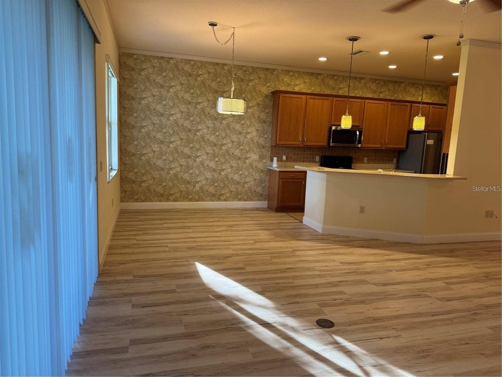 2470 SALZBURG LOOP, Winter Haven, FL 33884