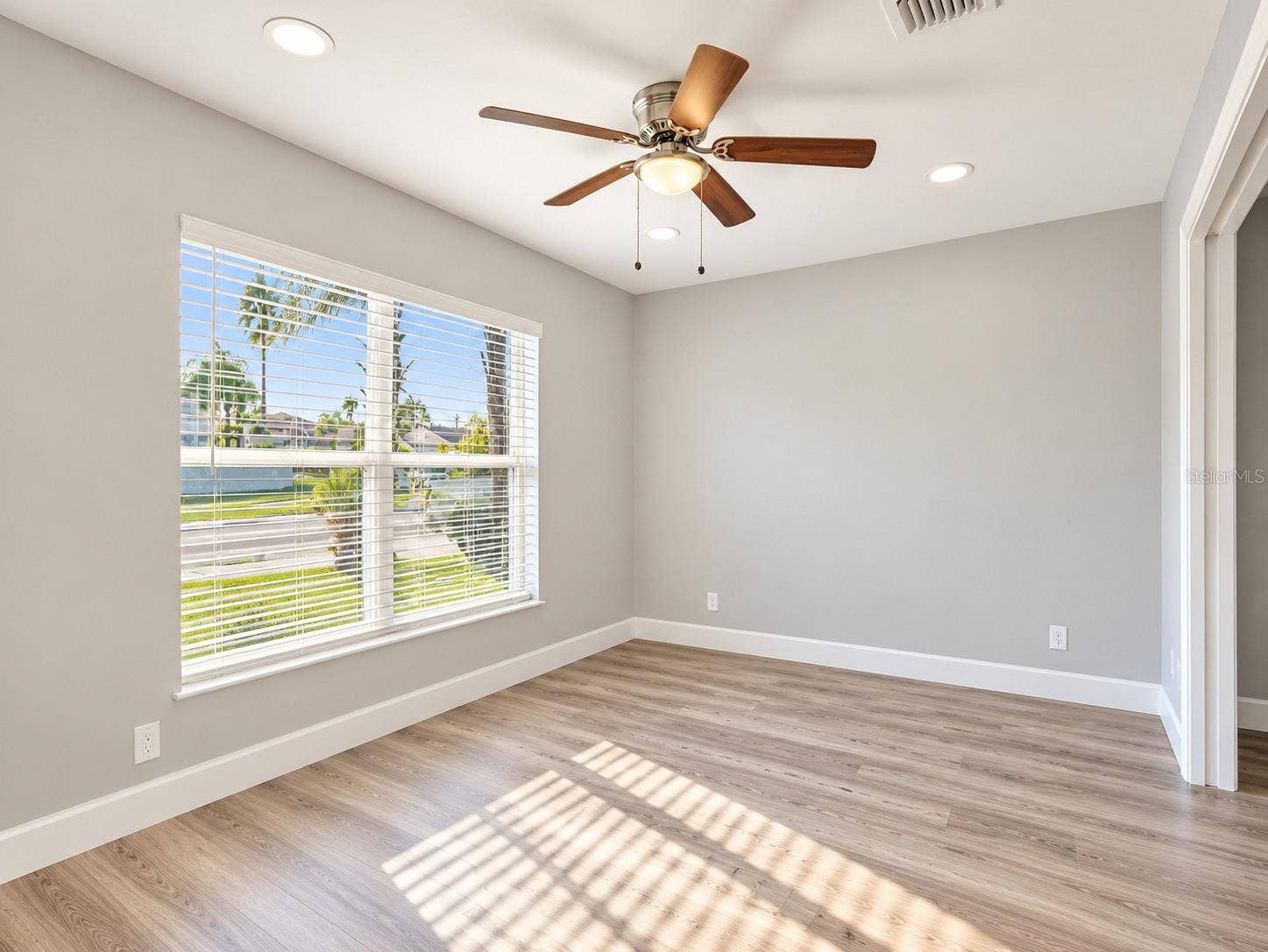 12924 LOS ALAMITOS COURT, Orlando, FL 32837 12924 LOS ALAMITOS COURT, Orlando, FL 32837