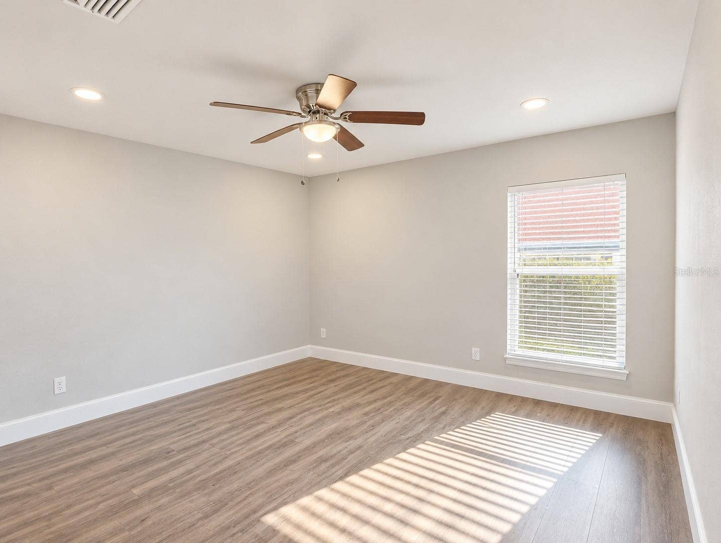 12924 LOS ALAMITOS COURT, Orlando, FL 32837 12924 LOS ALAMITOS COURT, Orlando, FL 32837
