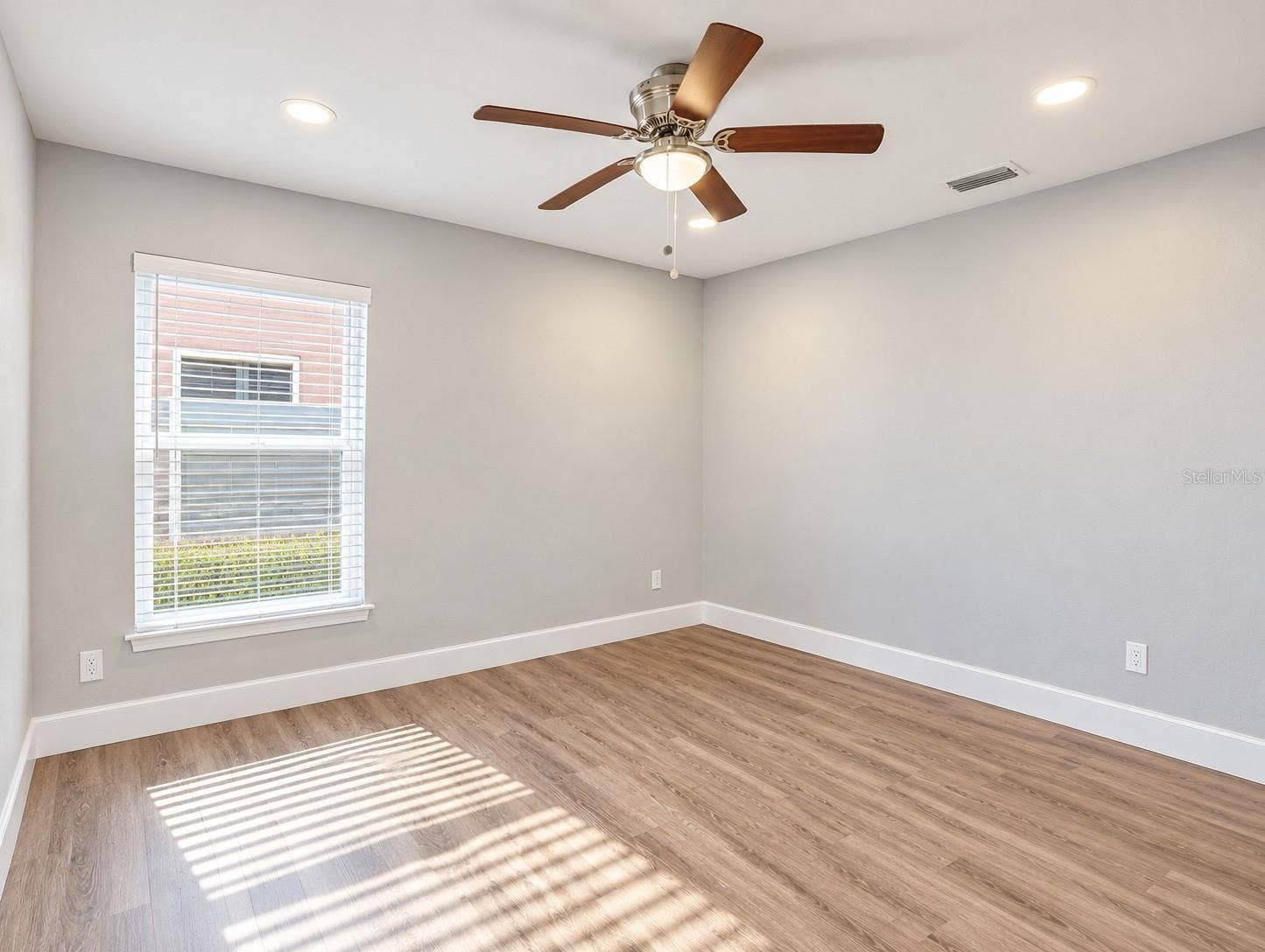 12924 LOS ALAMITOS COURT, Orlando, FL 32837 12924 LOS ALAMITOS COURT, Orlando, FL 32837