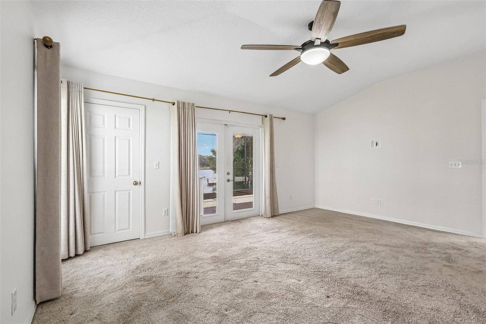 1113 HAWTHORNE COVE DRIVE, Ocoee, FL 34761