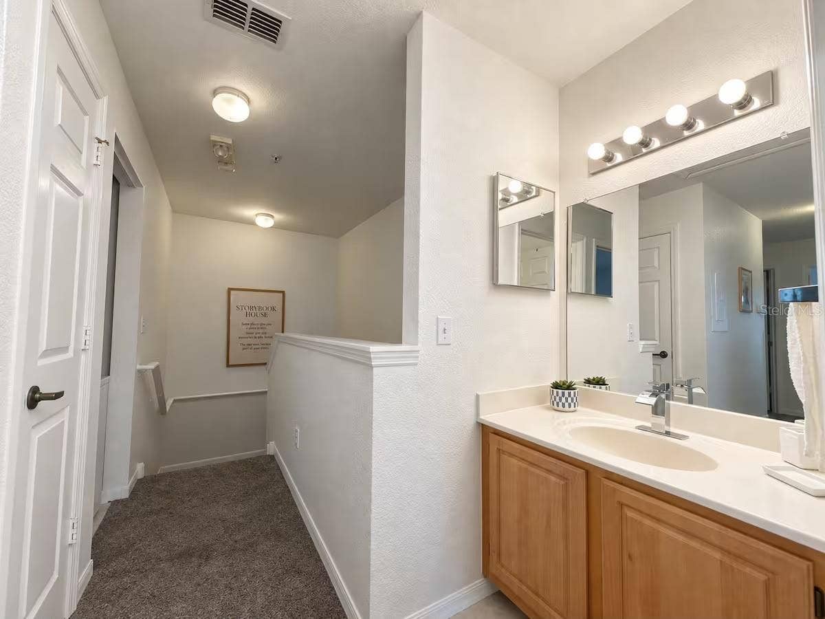 4005 VENETIAN BAY DRIVE, #108, Kissimmee, FL 34741 4005 VENETIAN BAY DRIVE, #108, Kissimmee, FL 34741