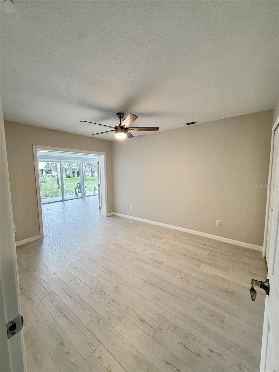 11481 W BAYSHORE DRIVE, #105, Crystal River, FL 34429