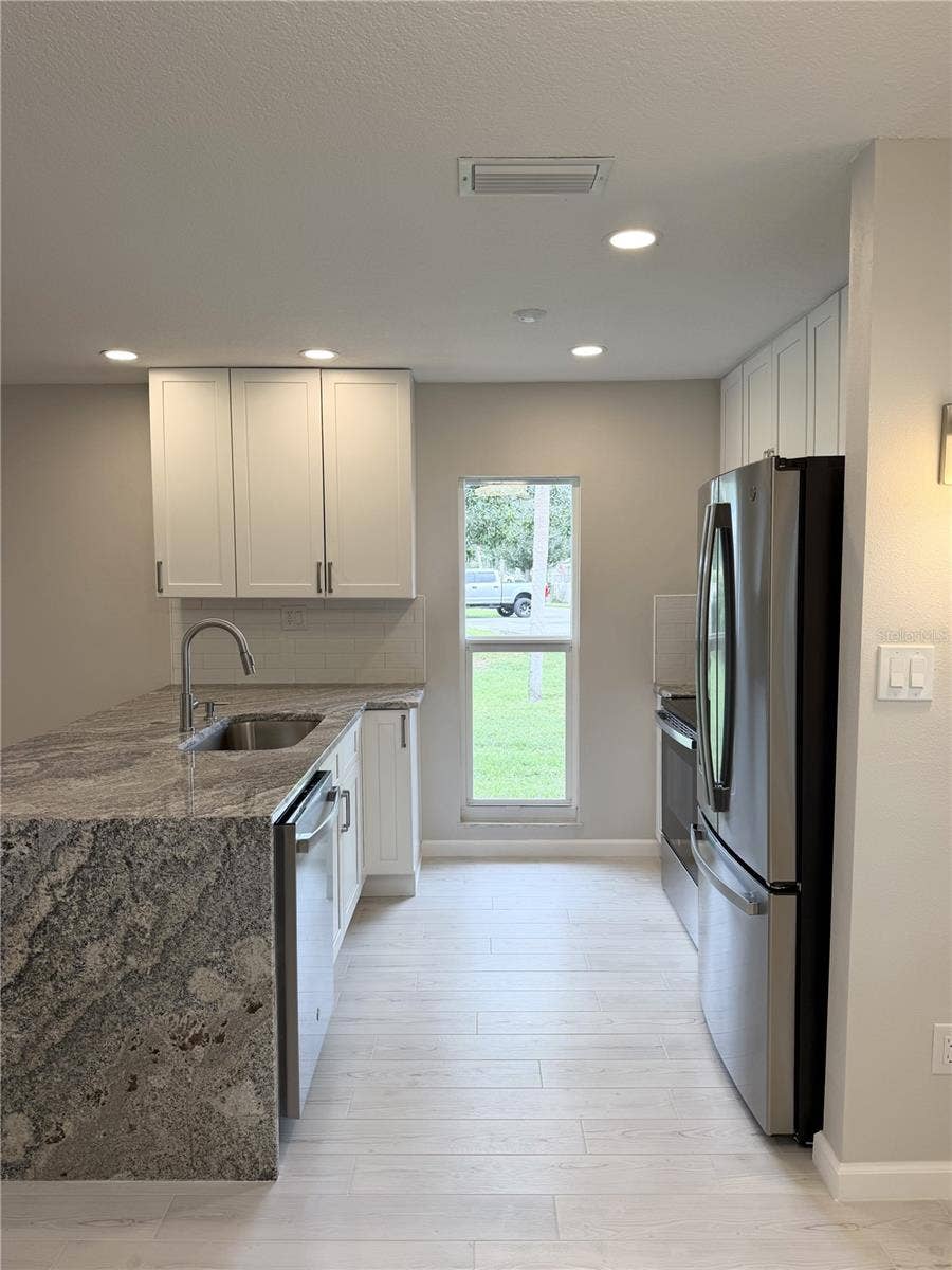 11481 W BAYSHORE DRIVE, #105, Crystal River, FL 34429