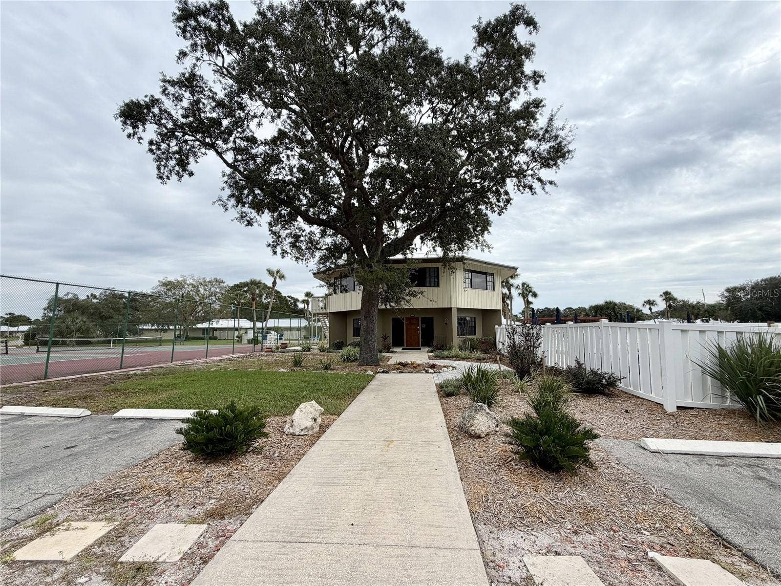11481 W BAYSHORE DRIVE, #105, Crystal River, FL 34429