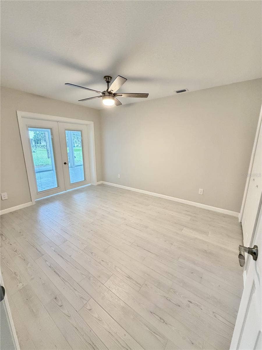 11481 W BAYSHORE DRIVE, #105, Crystal River, FL 34429