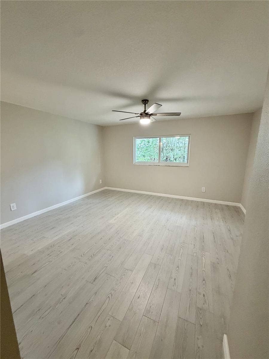 11481 W BAYSHORE DRIVE, #105, Crystal River, FL 34429