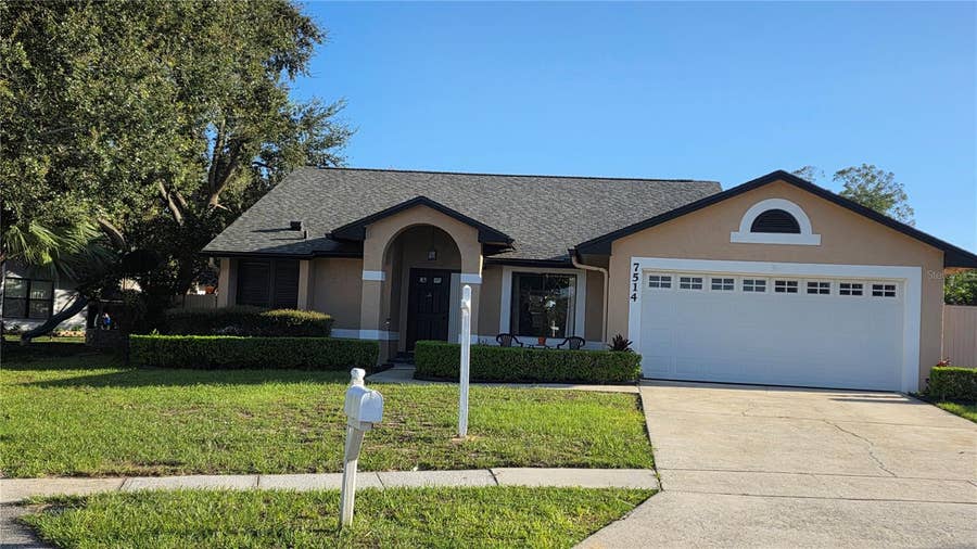 Property photo for 7514 HERRICKS LOOP, Orlando, FL