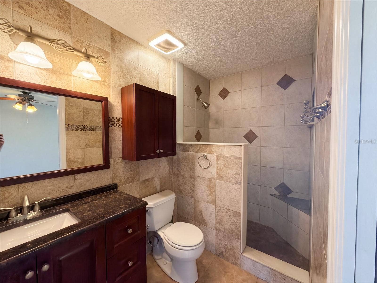 22 FIRETHORN LANE, Palm Coast, FL 32137 22 FIRETHORN LANE, Palm Coast, FL 32137