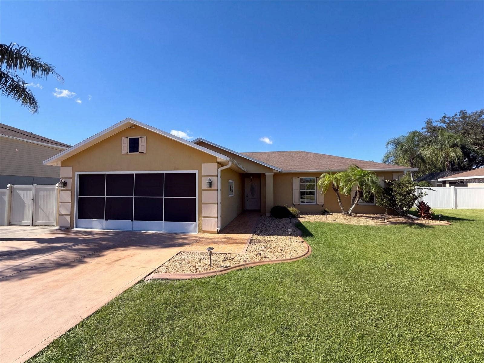 22 FIRETHORN LANE, Palm Coast, FL 32137 22 FIRETHORN LANE, Palm Coast, FL 32137