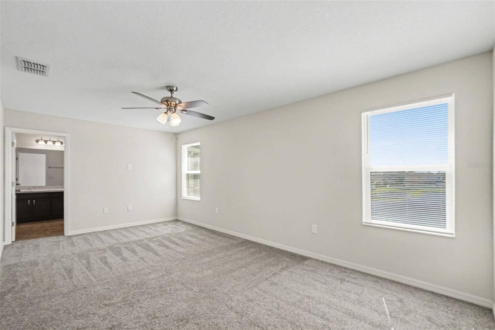 10420 LAGUNA PLAINS DRIVE, Riverview, FL 33578 10420 LAGUNA PLAINS DRIVE, Riverview, FL 33578