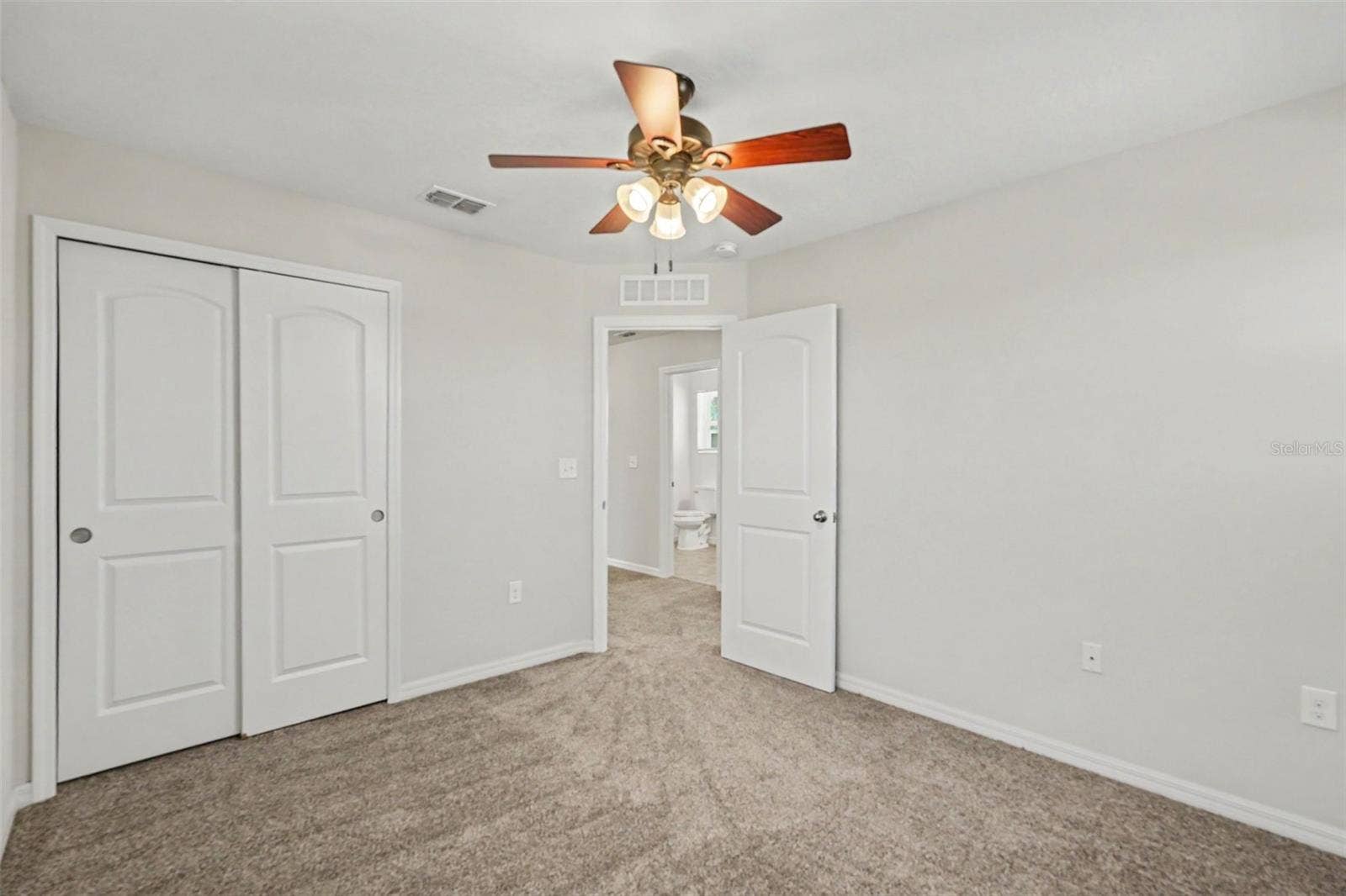 10420 LAGUNA PLAINS DRIVE, Riverview, FL 33578 10420 LAGUNA PLAINS DRIVE, Riverview, FL 33578
