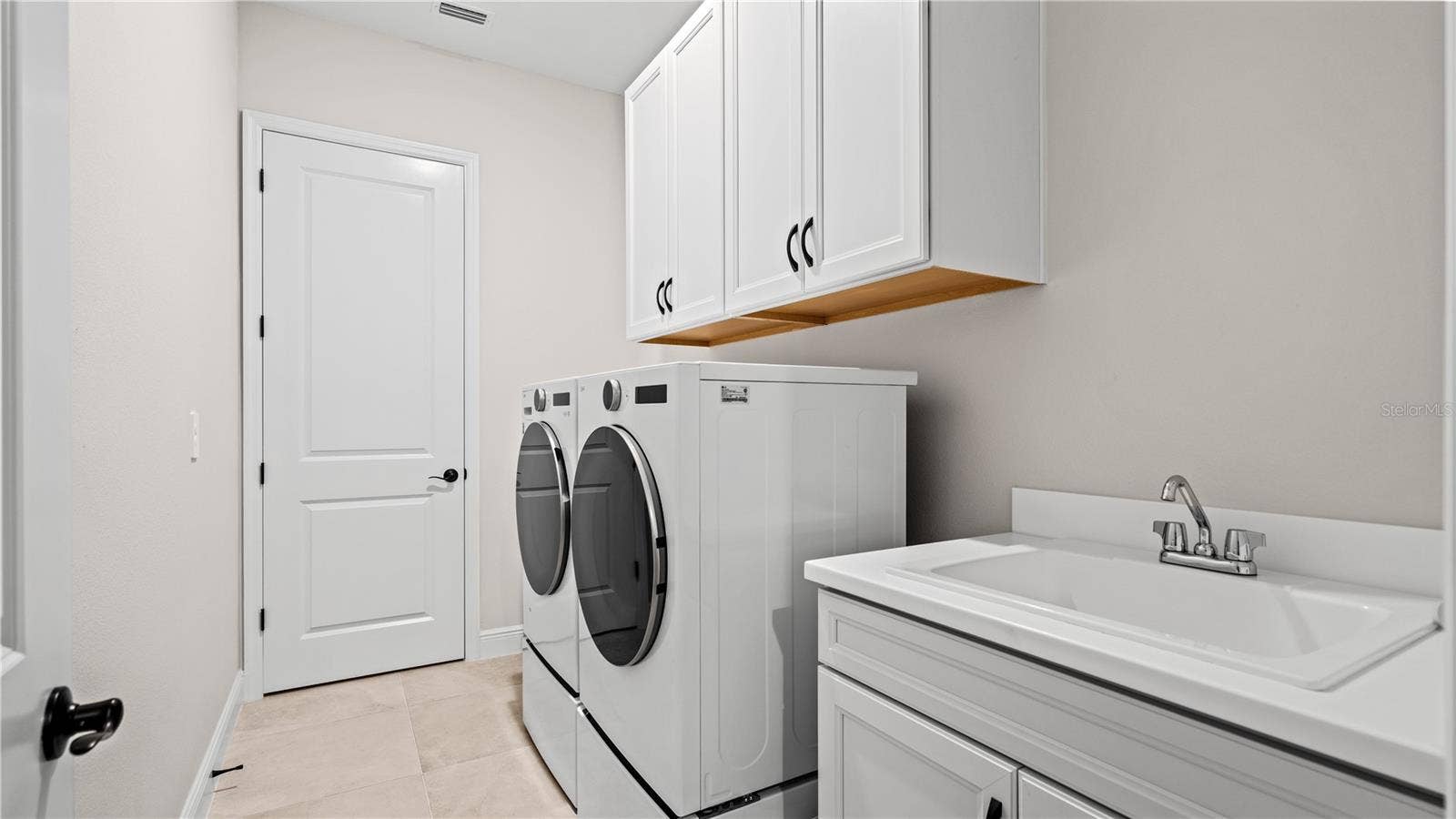 7890 STONEY BAY LOOP, Kissimmee, FL 34747 7890 STONEY BAY LOOP, Kissimmee, FL 34747