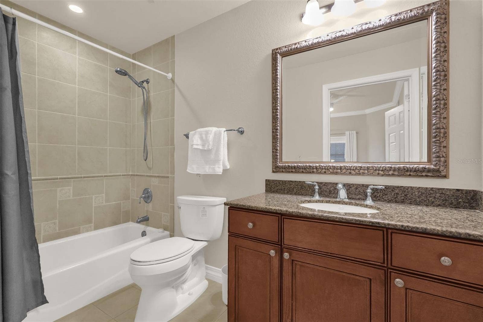 2nd Bathroom
