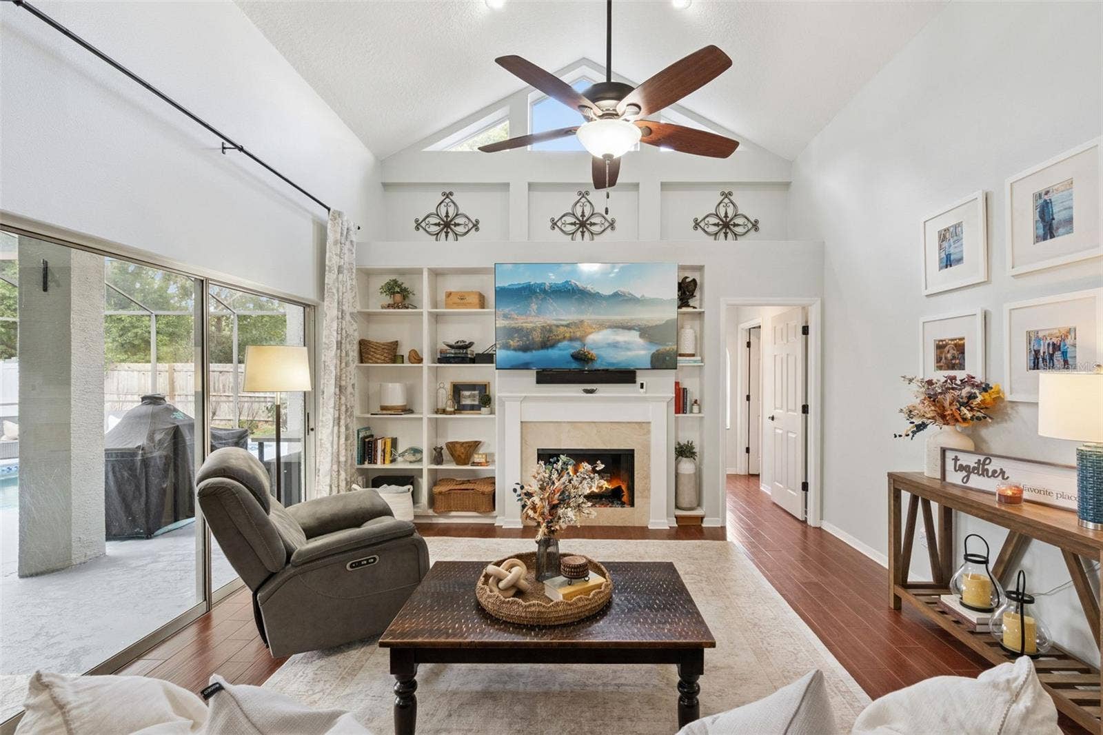 2201 WESTBOURNE DRIVE, Oviedo, FL 32765 2201 WESTBOURNE DRIVE, Oviedo, FL 32765