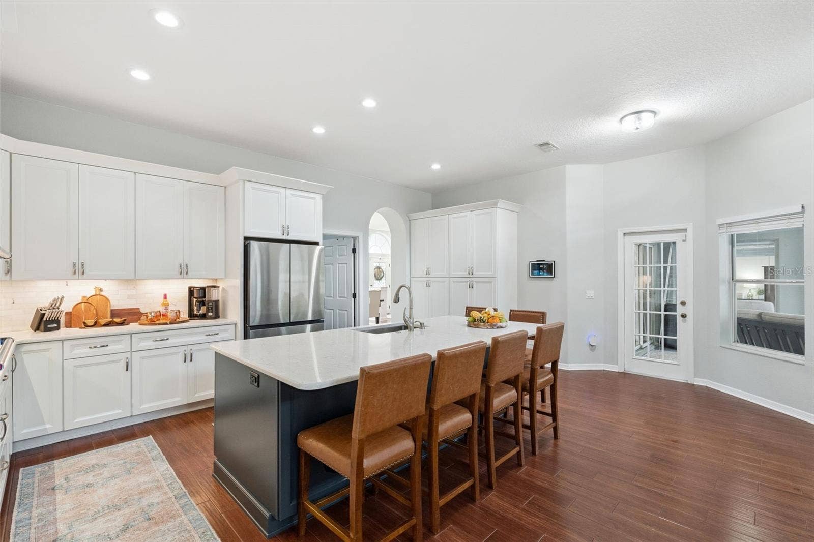 2201 WESTBOURNE DRIVE, Oviedo, FL 32765 2201 WESTBOURNE DRIVE, Oviedo, FL 32765