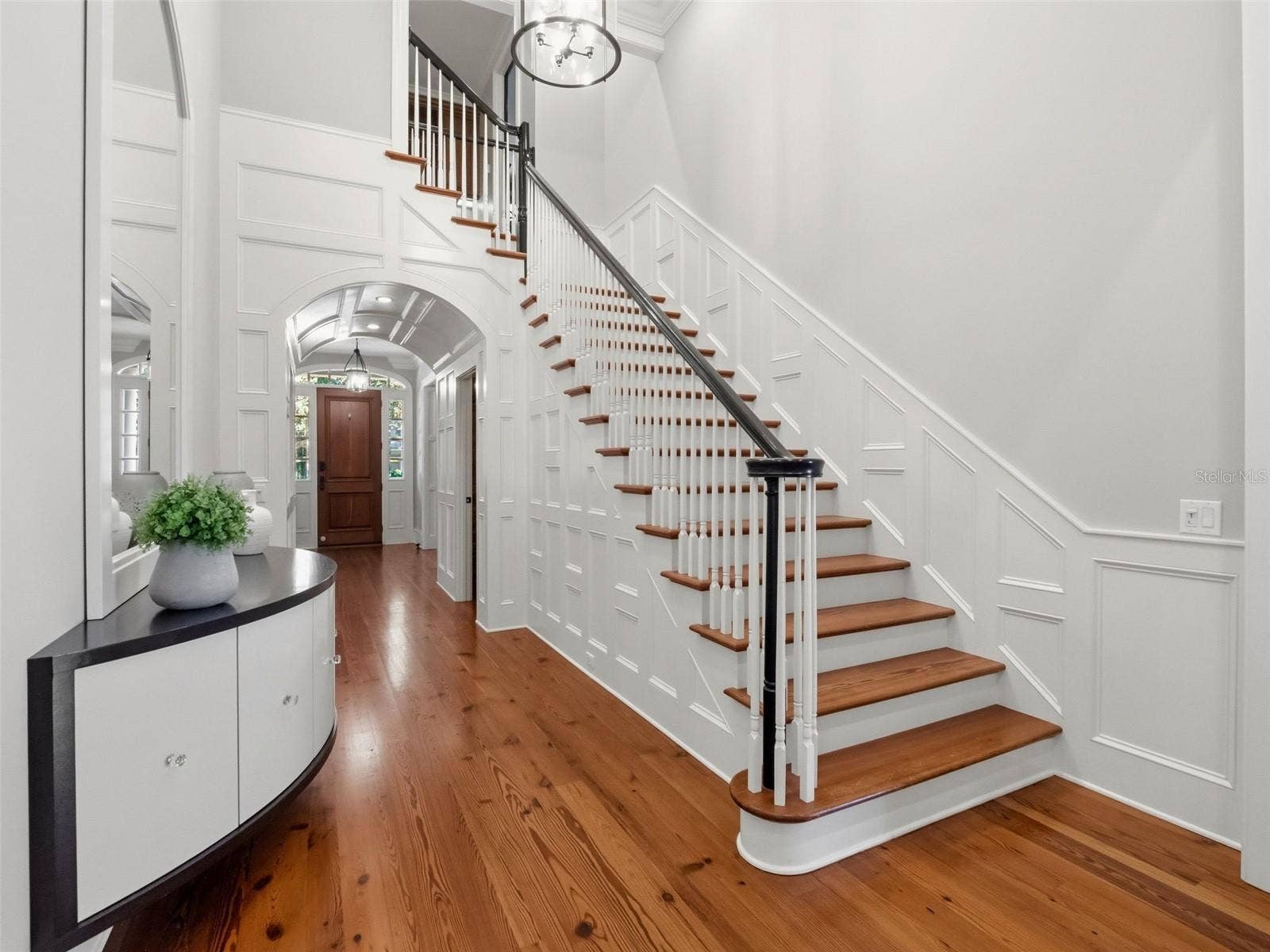 1600 LEGION DRIVE, Winter Park, FL 32789 Foyer with Rear-Access Staircase