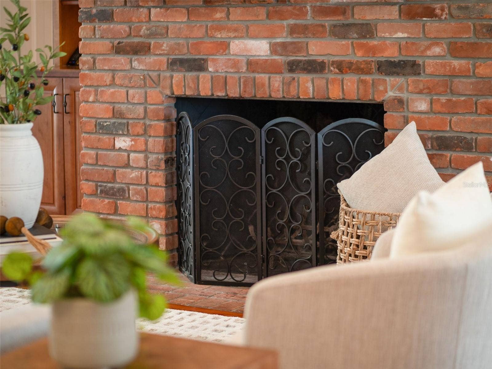 1600 LEGION DRIVE, Winter Park, FL 32789 Family Room Details