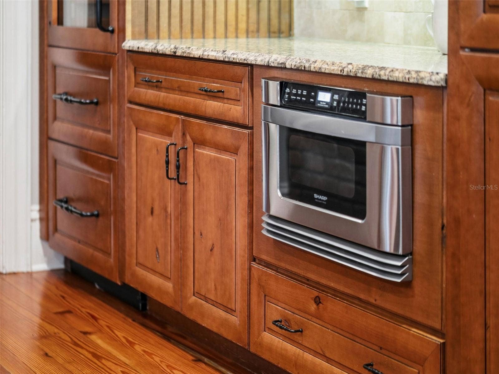 1600 LEGION DRIVE, Winter Park, FL 32789 Kitchen Details