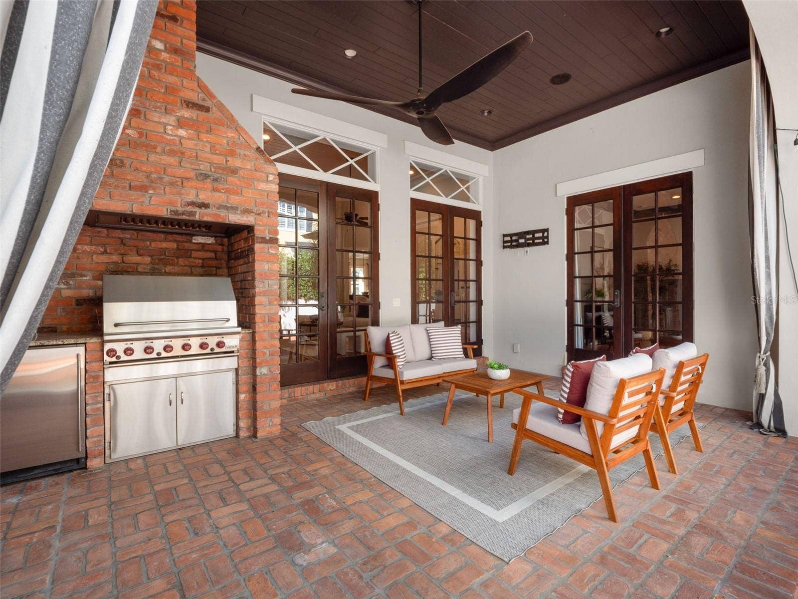 1600 LEGION DRIVE, Winter Park, FL 32789 Covered Lanai with Brick Grilling Station