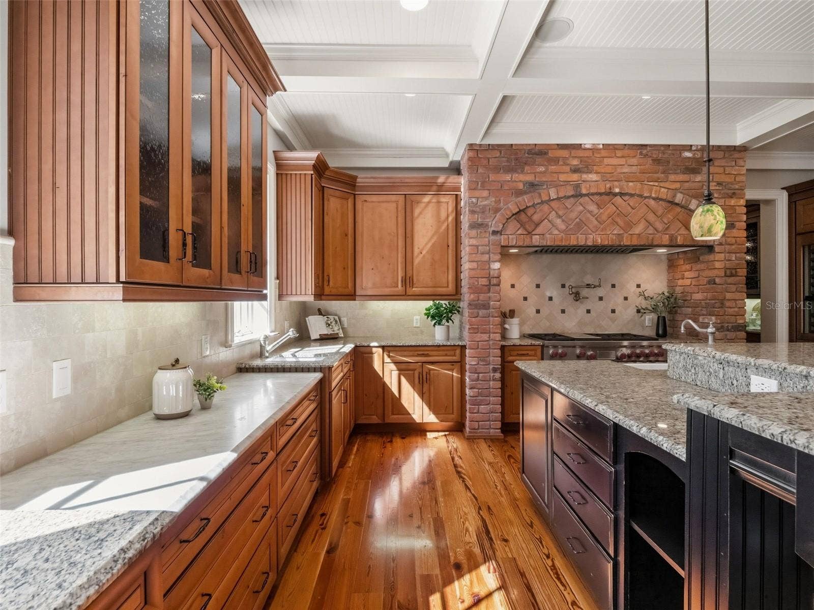 1600 LEGION DRIVE, Winter Park, FL 32789 Kitchen
