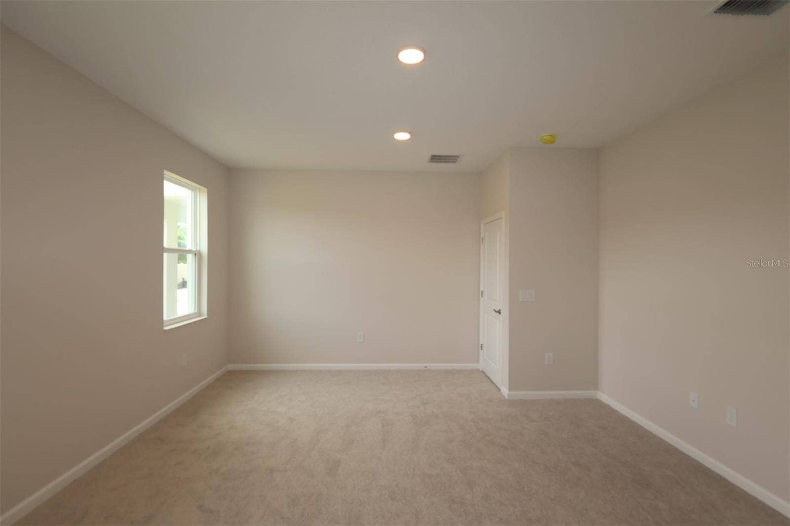 6873 YELLOW WARBLER BEND, St Cloud, FL 34773