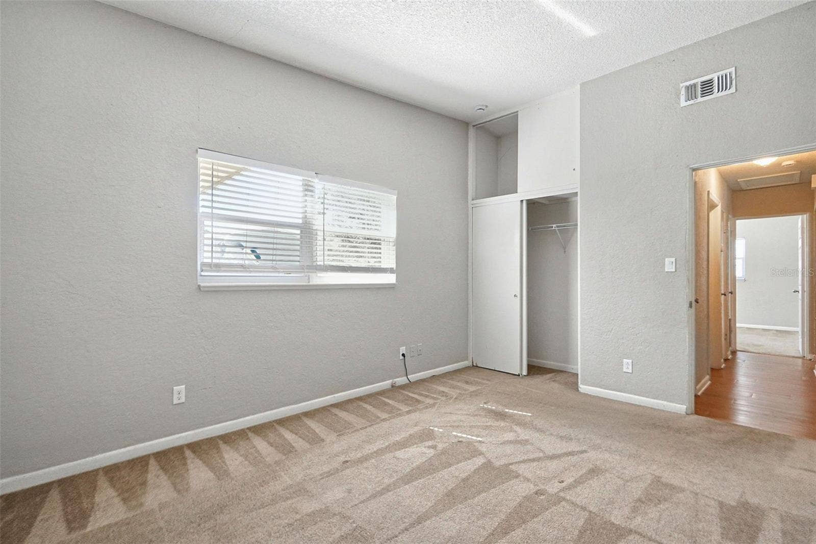 804 68TH AVENUE W, Bradenton, FL 34207 804 68TH AVENUE W, Bradenton, FL 34207