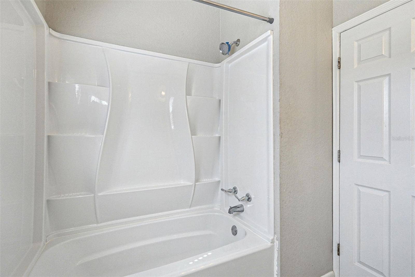 804 68TH AVENUE W, Bradenton, FL 34207 804 68TH AVENUE W, Bradenton, FL 34207