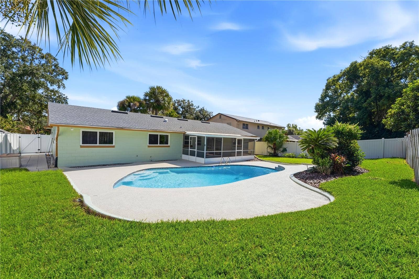524 SPRING OAKS BOULEVARD, Altamonte Springs, FL 32714 524 SPRING OAKS BOULEVARD, Altamonte Springs, FL 32714
